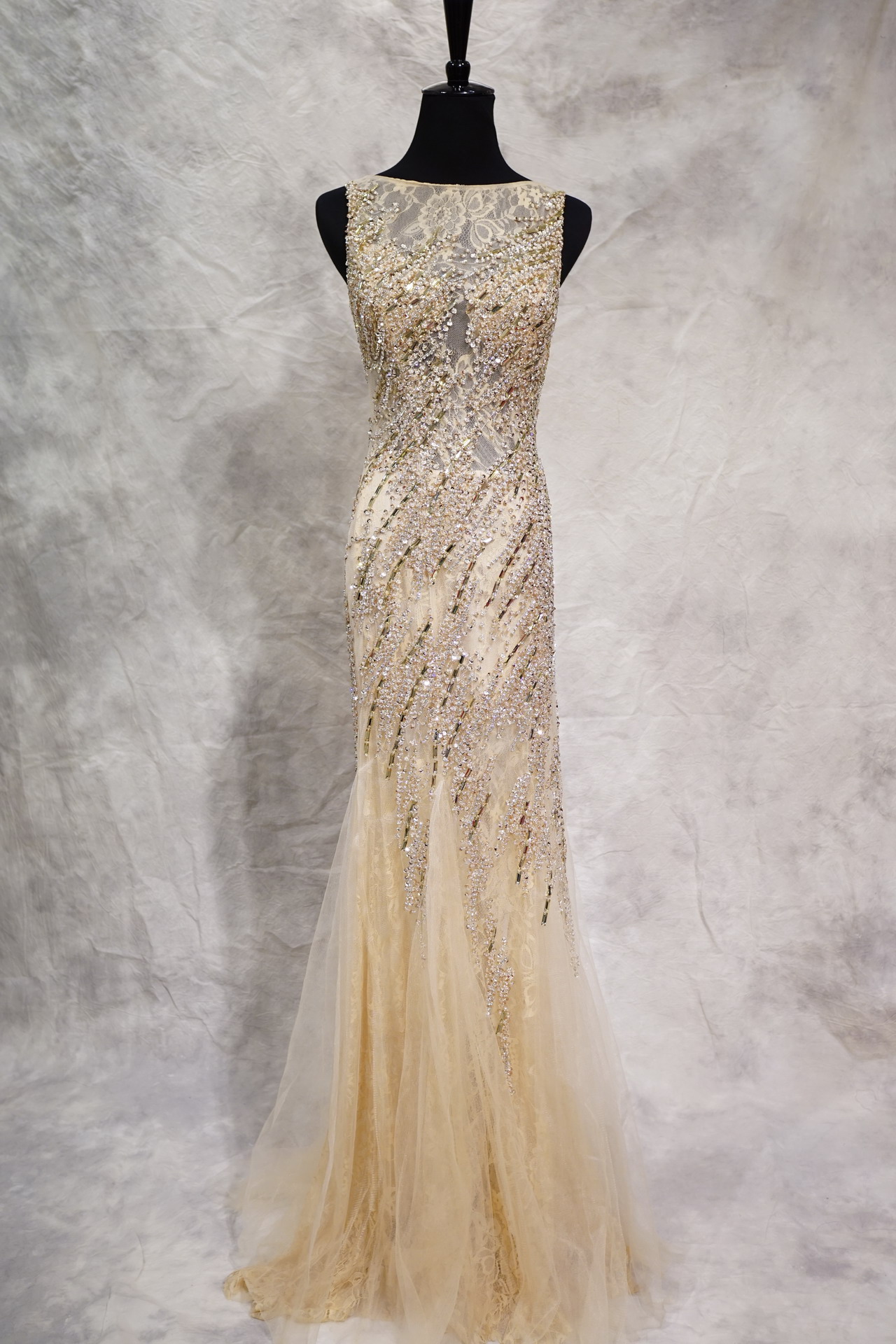 Eleni Gold Gown – Vogue Lease